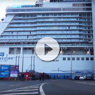 Vídeo del Norwegian Bliss saliendo del astillero ¡Espectacular!