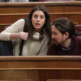 Iglesias niega que las mujeres que trabajan en Podemos cobren menos que los hombres