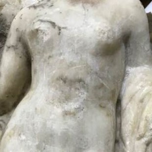 Encuentra una impresionante estatua de Afrodita en las obras del metro en la ciudad griega de Salónica