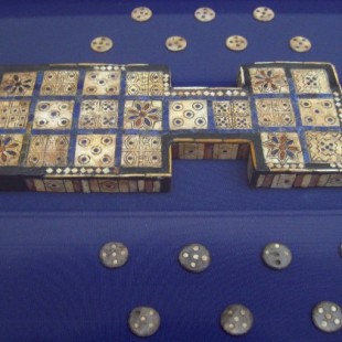 El Juego Real de Ur, uno de los más antiguos juegos de tablero de la historia