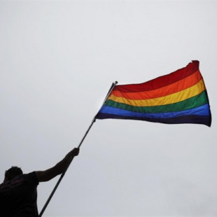 Un tribunal de Kenia falla que las revisiones médicas anales a sospechosos de homosexualidad son ilegales