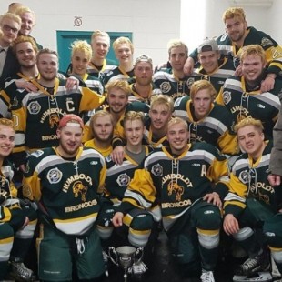 Mueren 14 miembros del equipo de hockey Humboldt Broncos en un accidente de tráfico en Canadá [eng]