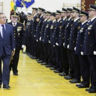 Denuncia a Fiscalía por el título en la Rey Juan Carlos de más de 200 jefes de Policía