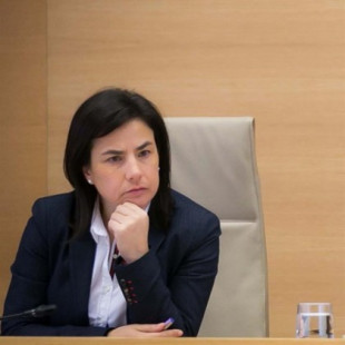 El PP retira un máster del currículo de una diputada ourensana en Madrid, que aclara que sí cursó estudios de posgrado