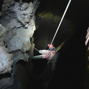 Se necesitan 3 días para descender la sima más profunda de España, considerada la más difícil del mundo