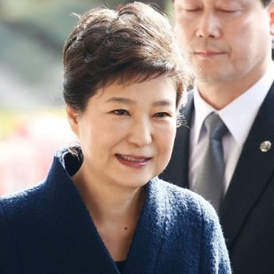 Park Geun-hye, la expresidenta surcoreana encarcelada con una vida de culebrón