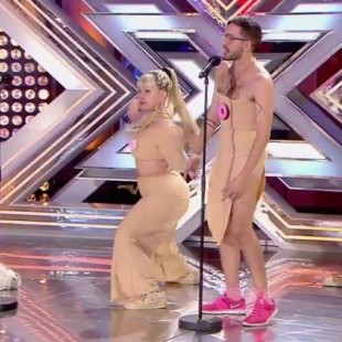 'Cómeme el donut' de Lapili y Jirafa Rey arrasa en 'Factor X' y apunta a canción del verano