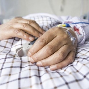 La jefa del registro del testamento vital de Las Palmas muere con dolor en un hospital público 