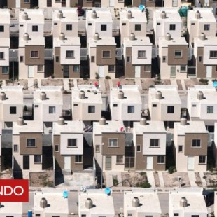 "Paraísos siniestros": fotografías aéreas de las viviendas de bajo costo en México