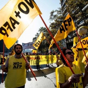 Marchas en Chile exigen fin del sistema privado de pensiones