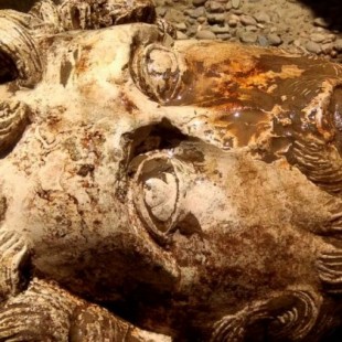 Arqueólogos encuentran un busto de Marco Aurelio en Egipto (ENG)