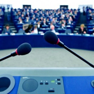 La manipulación en los informativos de TVE llega al Parlamento Europeo: "Es una llamada de socorro"