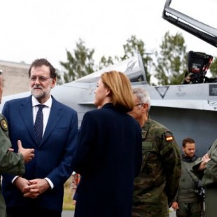 Cospedal infla el presupuesto de Defensa en 600 millones de euros en solo tres meses