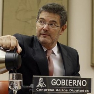 El penalista que ha abandonado la comisión de Catalá: "Es un teatro para cubrir sus vergüenzas"