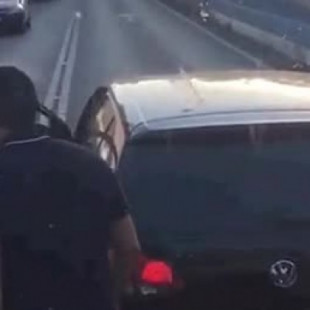 La Guardia Civil busca al conductor que se paró en un túnel de Algeciras para increpar al conductor de un autobús