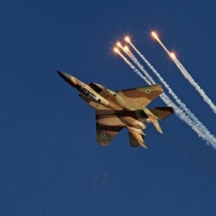 Israel advierte a Siria por la utilización de defensa aérea contra sus aviones en territorio sirio (ENG)