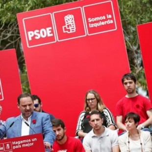 El PSOE responde a Ciudadanos que no van a negociar nada de la moción de censura