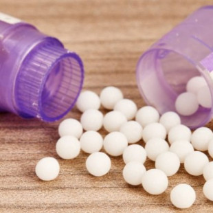 La Universidad de Salamanca elimina la homeopatía de Farmacia