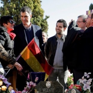 El PSOE, ante la oportunidad histórica de sacar a Franco del Valle de los Caídos