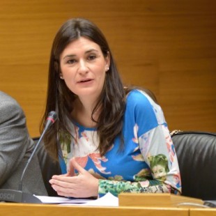 Carmen Montón, una ministra de Sanidad opuesta a las pseudoterapias