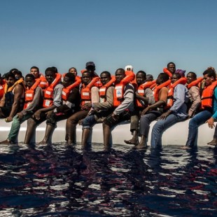 Europa y el dilema del Aquarius: salvar vidas en alta mar a costa de incentivar a las mafias