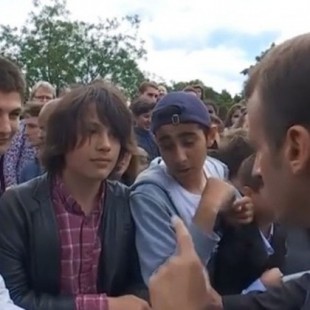 Macron provoca que el joven al que abroncó sufra bullying en su colegio