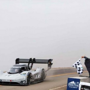 Romain Dumas destroza el récord del Pikes Peak de Loeb con el coche eléctrico de Volkswagen