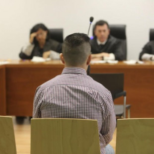 Un policía nacional de Alicante acusado de pederastia alega que no "pedía el DNI" a las víctimas