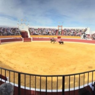 El PP y la abstención de PSOE y Ciudadanos tumban una ley para prohibir entrar a menores a los toros en Madrid