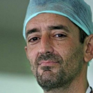 El nuevo milagro del doctor Cavadas: reconstruye la columna y la pelvis de un niño tetrapléjico