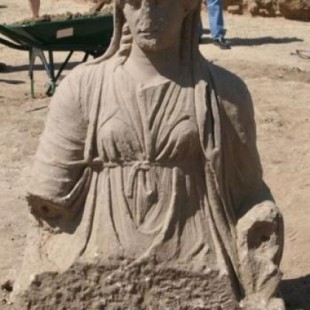 La diosa Juno que languidece en un almacén de Badajoz