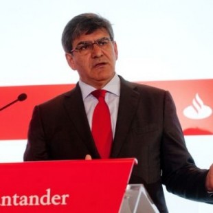 Santander "podría replantearse su estructura legal" con el impuesto a la banca