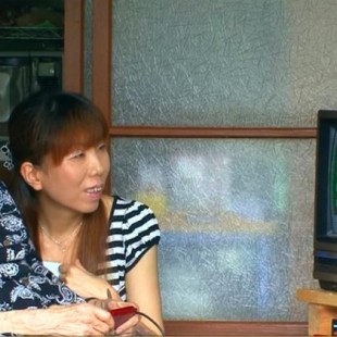 Esta japonesa tiene 99 años y lleva 26 años terminándose Bomberman todos los días
