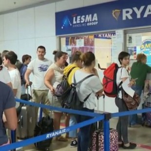 Indignación entre los pasajeros por la huelga de Ryanair: "Siempre pringamos los mismos"