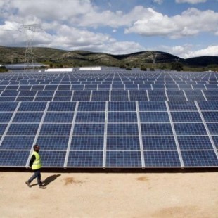 El Gobierno otorga a ACS el permiso de construcción de su proyecto fotovoltaico estrella de casi 500 MW