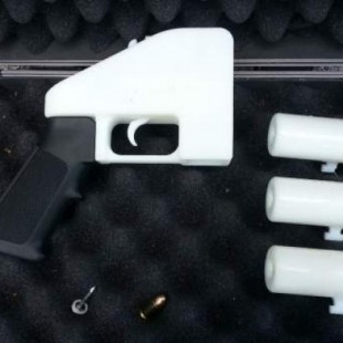 Un juez de EE UU bloquea la distribución de manuales para imprimir armas en 3D