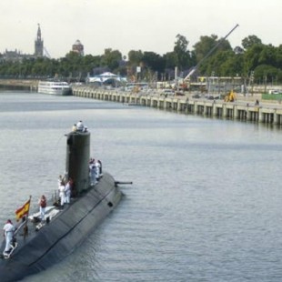 La verdadera historia del submarino español que no flotaba