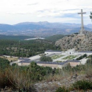 Organizan turnos de vigilancia en el valle de los Caídos para evitar la exhumación de Franco