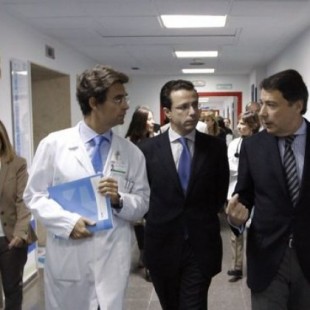 Un informe oficial certifica que no hay pruebas de la eficacia de la privatización sanitaria en Madrid