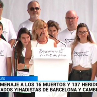 Gemma Nierga lamenta los gritos por no leer en castellano durante el homenaje en Barcelona