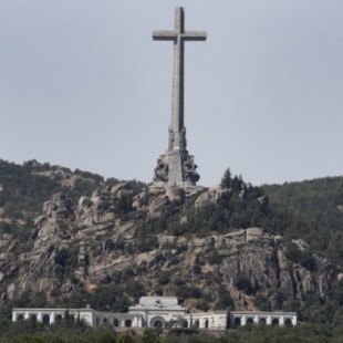 El Gobierno inicia el proceso para exhumar a Franco del Valle de los Caídos
