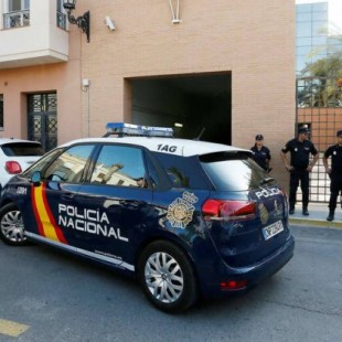 Detenida una mujer en Valencia tras robar 110.000 euros a una amiga de 90 años e incluirse en el testamento