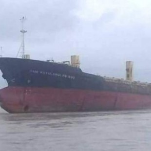 Desvelan el misterio del barco fantasma que encalló en aguas de Myanmar