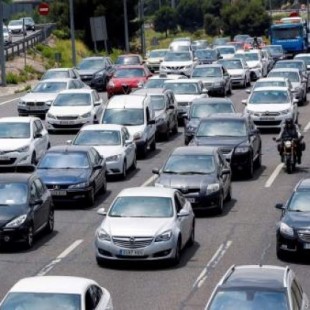 La DGT propone limitadores de velocidad obligatorios en los coches para reducir las cifras de siniestralidad