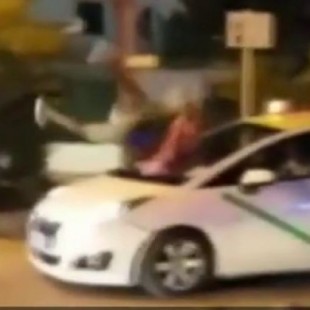 Un turista británico se estampa contra un taxi en Ibiza