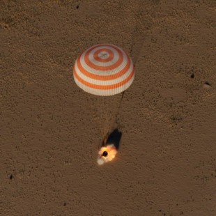 Regreso de la Soyuz MS-08