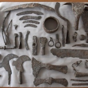Herramientas de carpinteria y agricolas con más  1500 años encontradas en el Noroeste de Turquía [ENG]