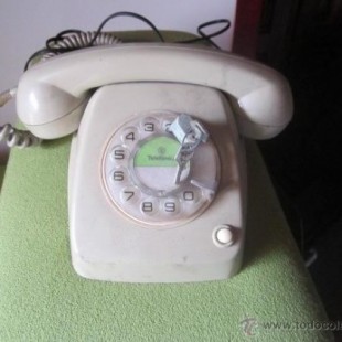 Cuando las llamadas locales eran tan caras que los padres ponían candado en el teléfono
