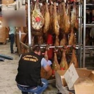 La Guardia Civil halla 1.000 toneladas de carne insalubre en empresas de Valencia y Madrid