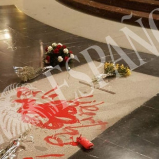 Un hombre profana la tumba de Franco con pintura roja porque "mató a mucha gente"